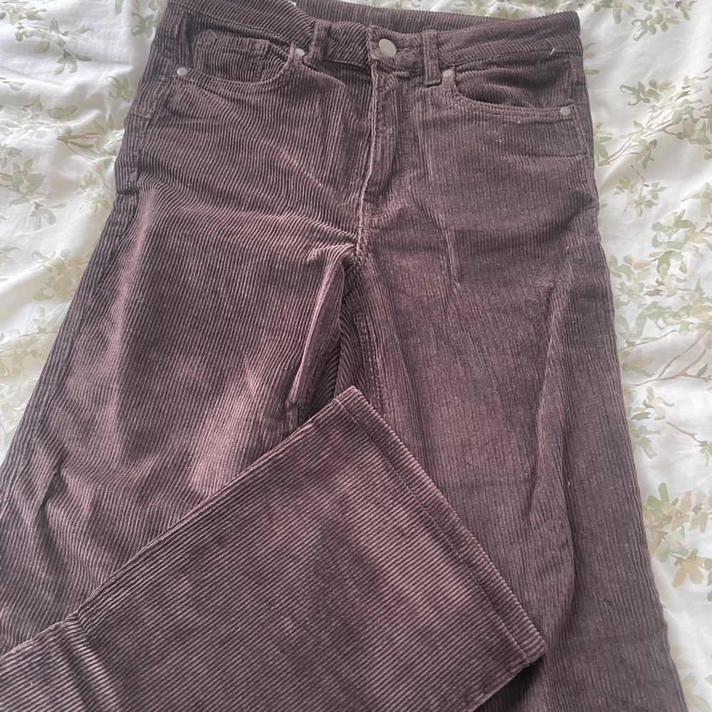 Zara Women's Flare Corduroy Jeans in Brown